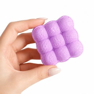 کوکتل پدیکور بنفش طرح حبابی
